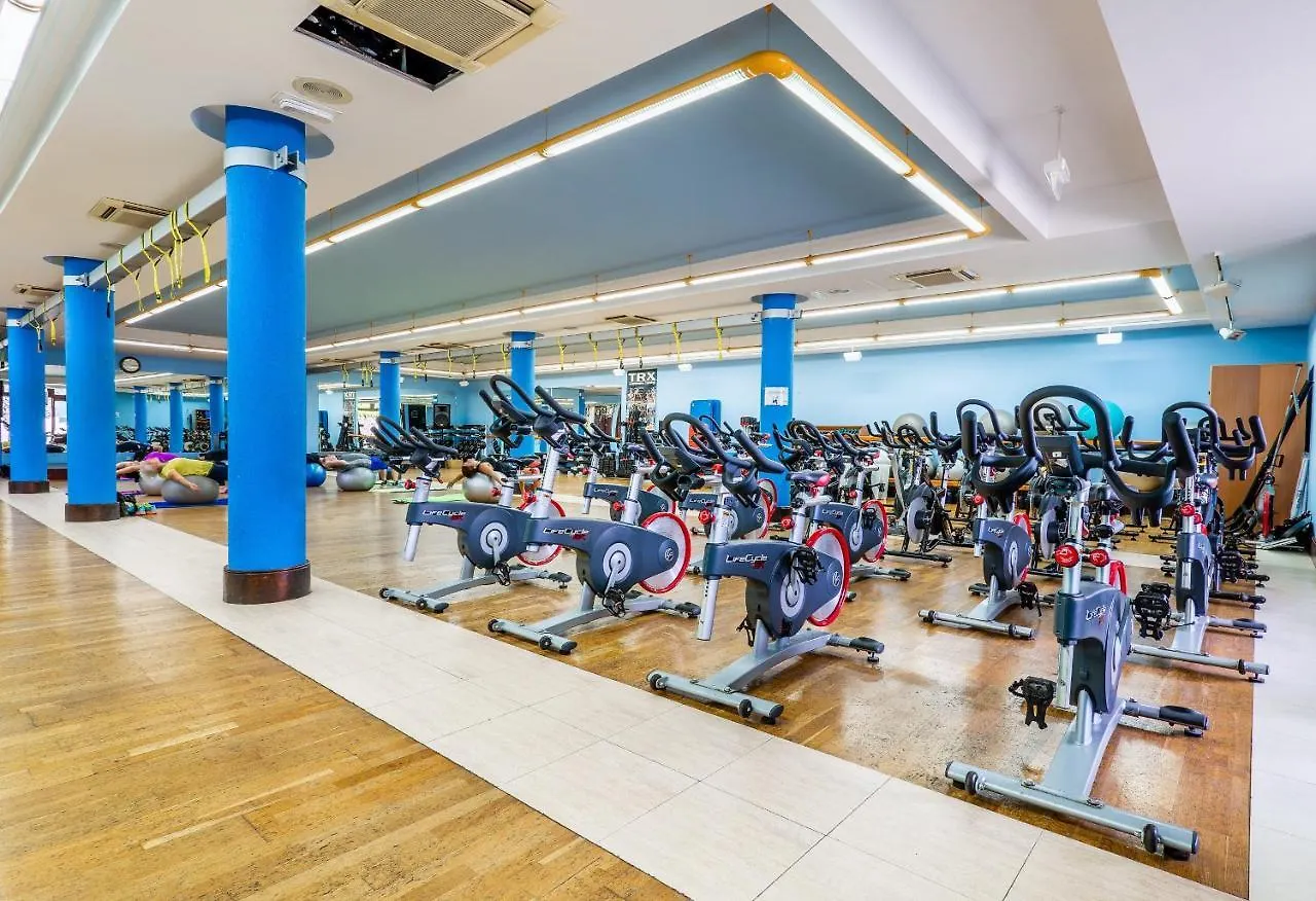 Red Volcano- Pool, Gym And Activities In Sport Center Fariones Included contacts